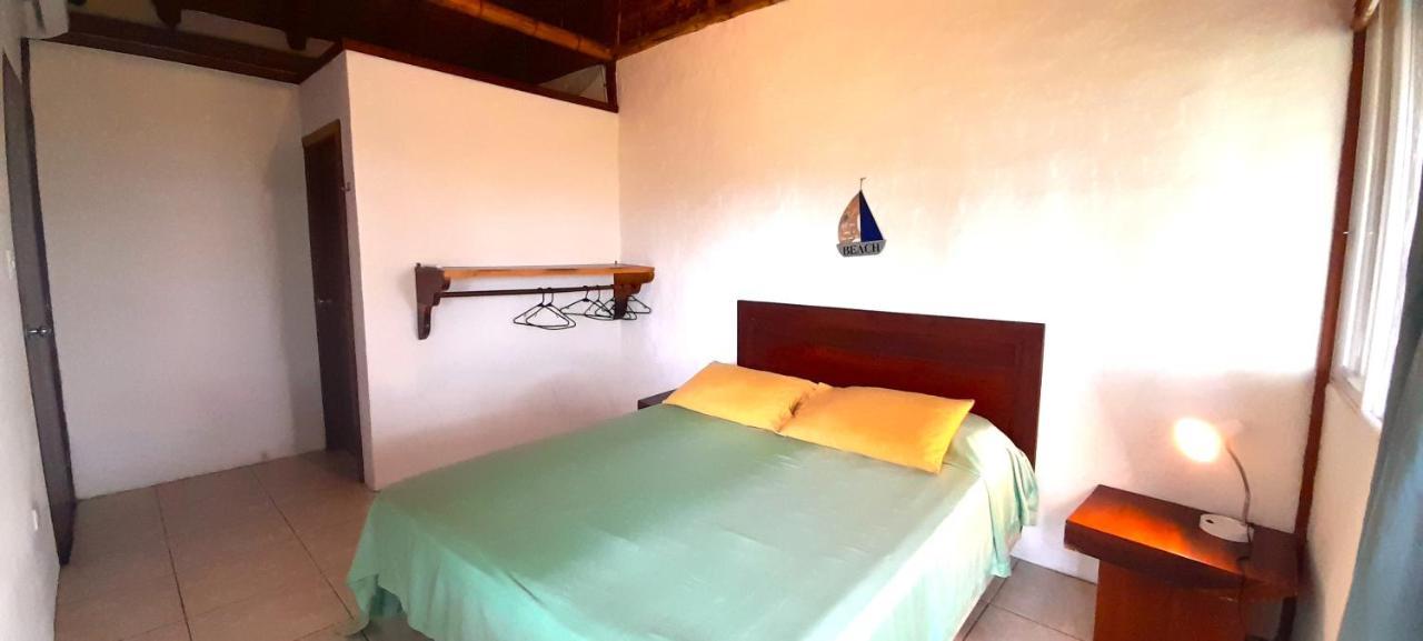 Hosteria Guachapeli Лас-Тунас Экстерьер фото