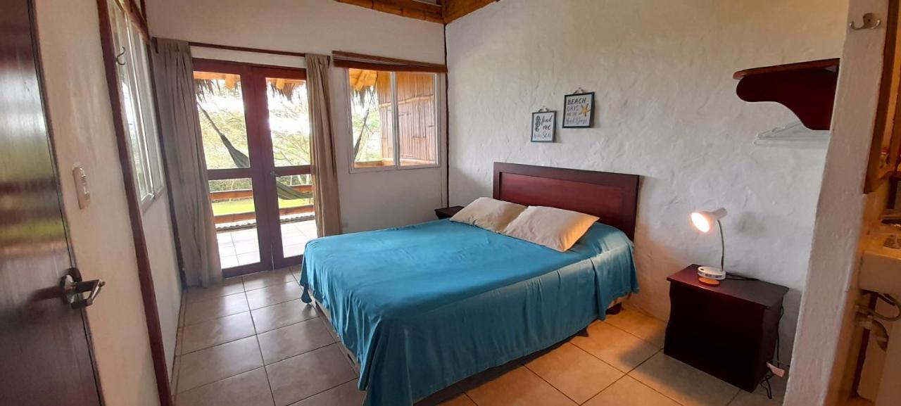 Hosteria Guachapeli Лас-Тунас Экстерьер фото