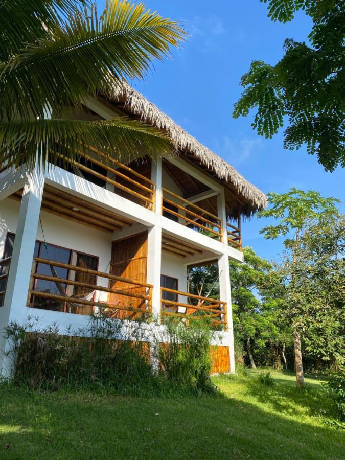 Hosteria Guachapeli Лас-Тунас Экстерьер фото