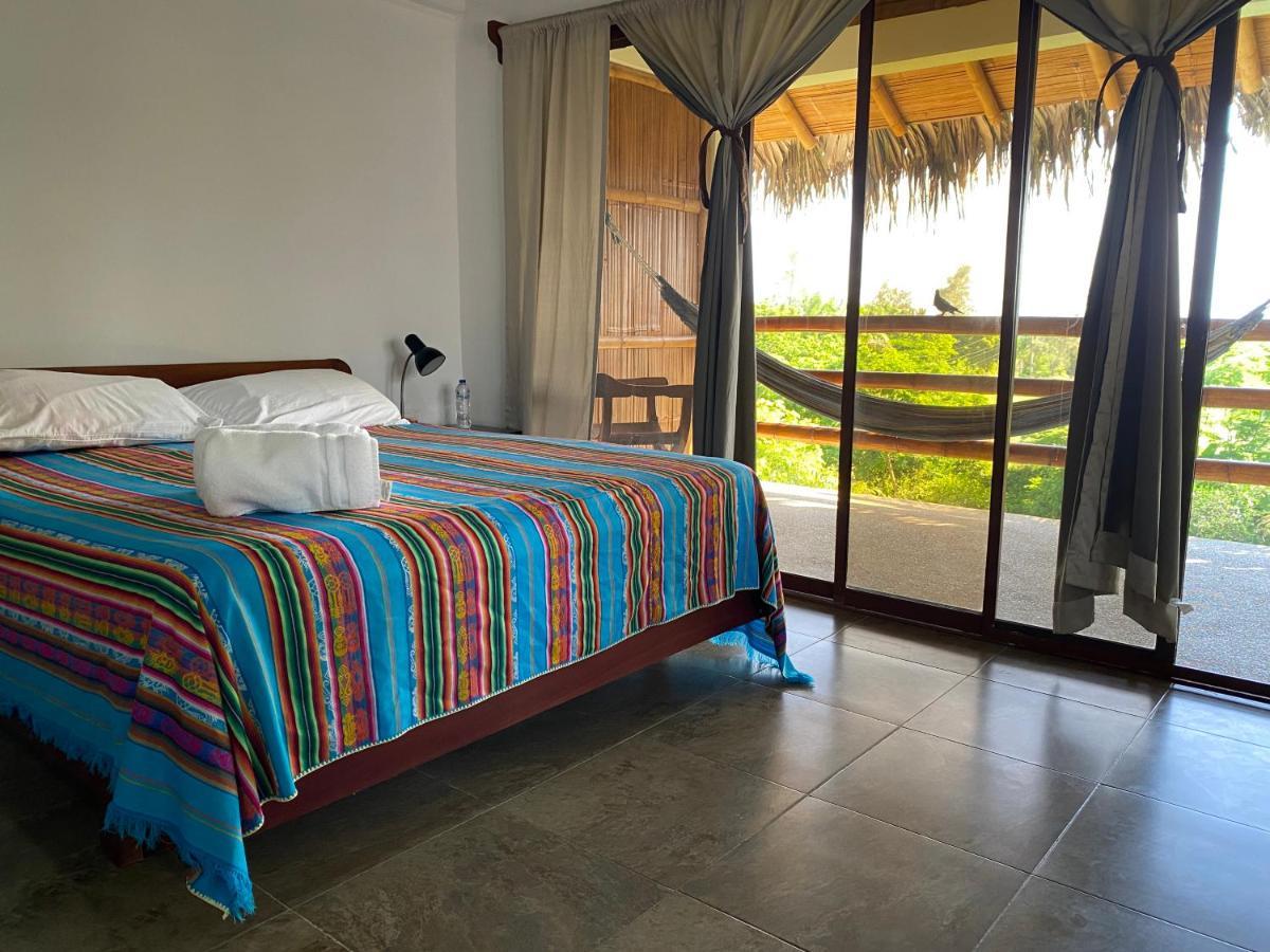 Hosteria Guachapeli Лас-Тунас Экстерьер фото