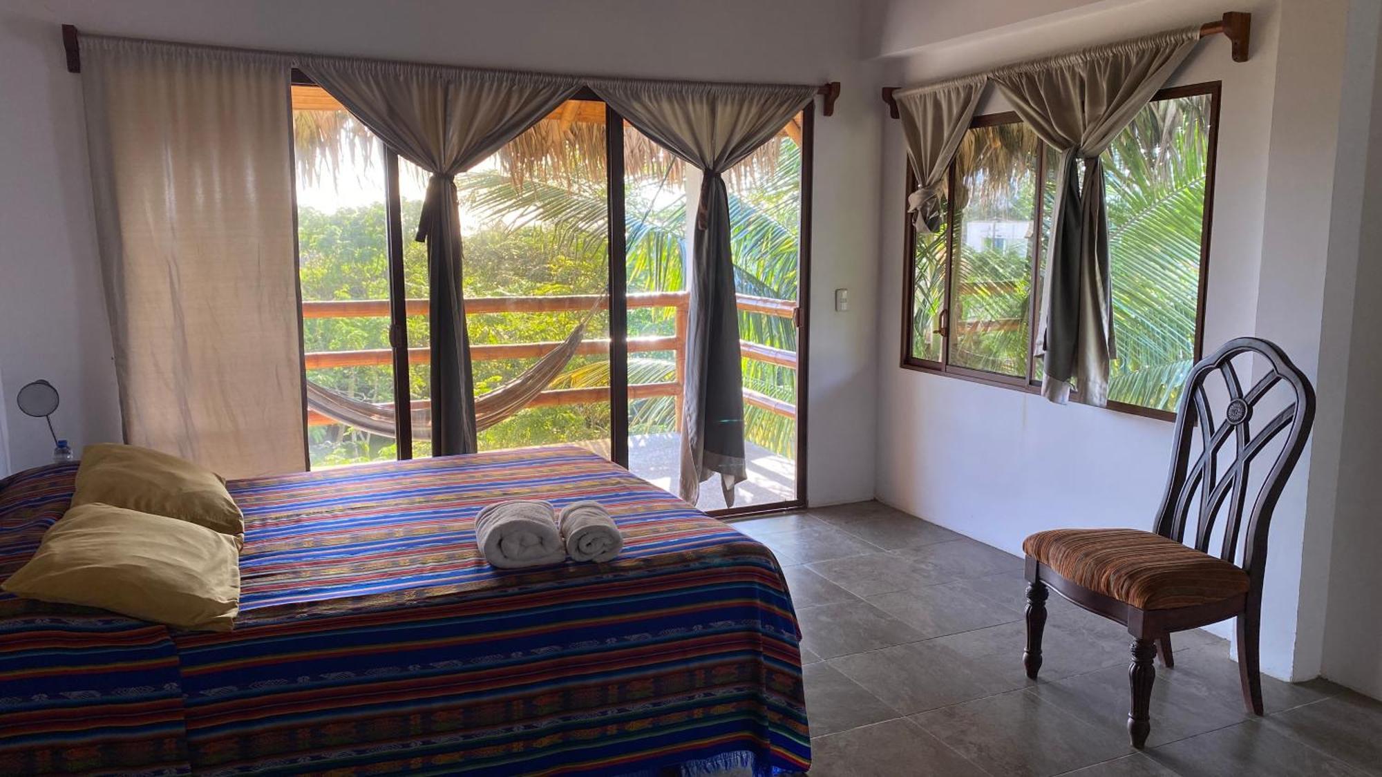 Hosteria Guachapeli Лас-Тунас Экстерьер фото